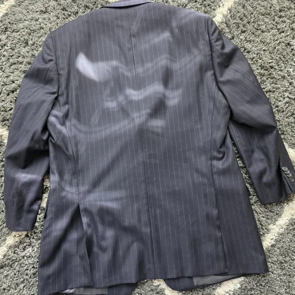 ERMENEGILDO ZEGNA Navy Blue Wool Pinstripe 2 PC Suit 46 R (EU 56)